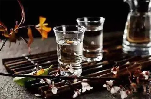 送禮為什么喜歡送白酒？